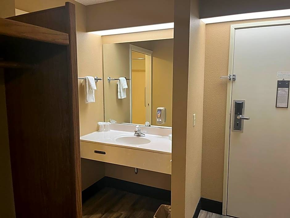 Americas Best Value Inn Kalispell