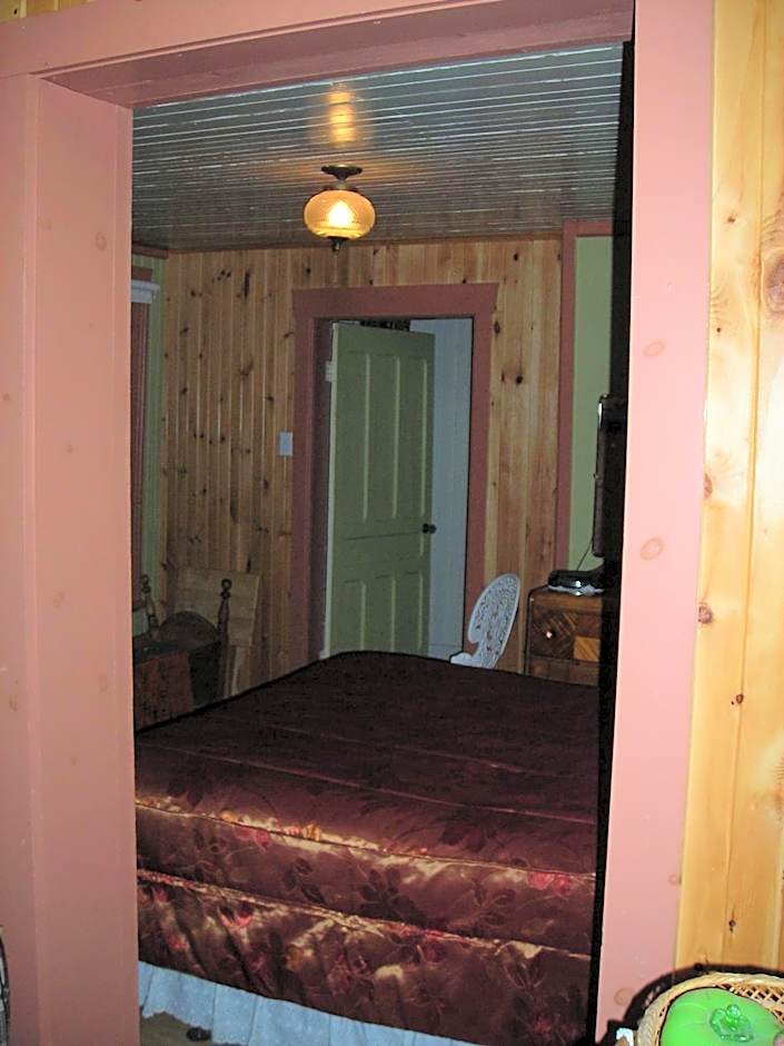 Gîte des Hauteurs et Café de la place