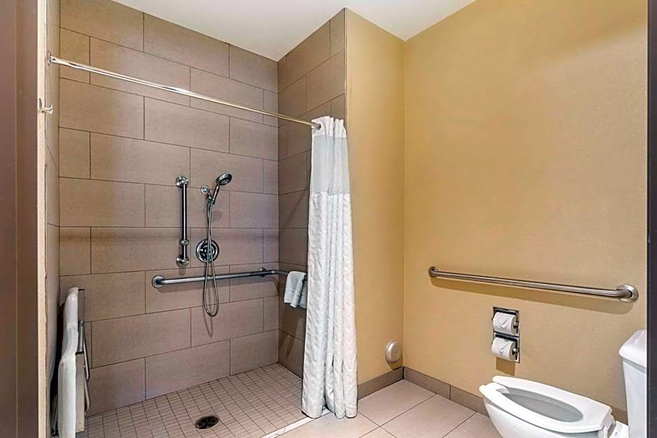 Comfort Inn North/Polaris