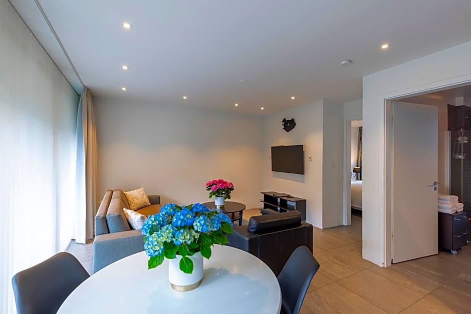 Black Pearl Apartment Hotel