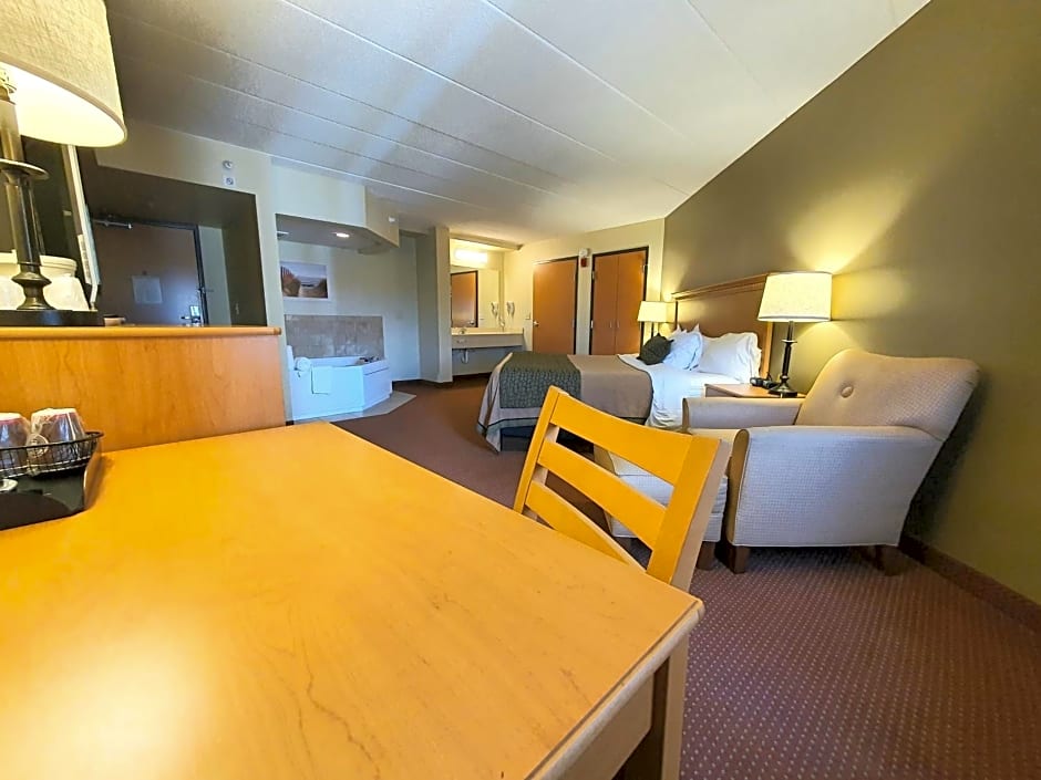 AmeriVu Inn and Suites - Waconia