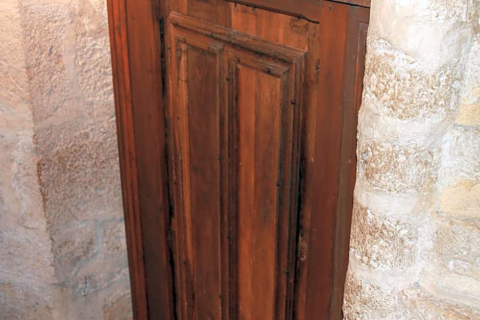 Logis Hotels- Auberge de la Tour - Hôtel et restaurant