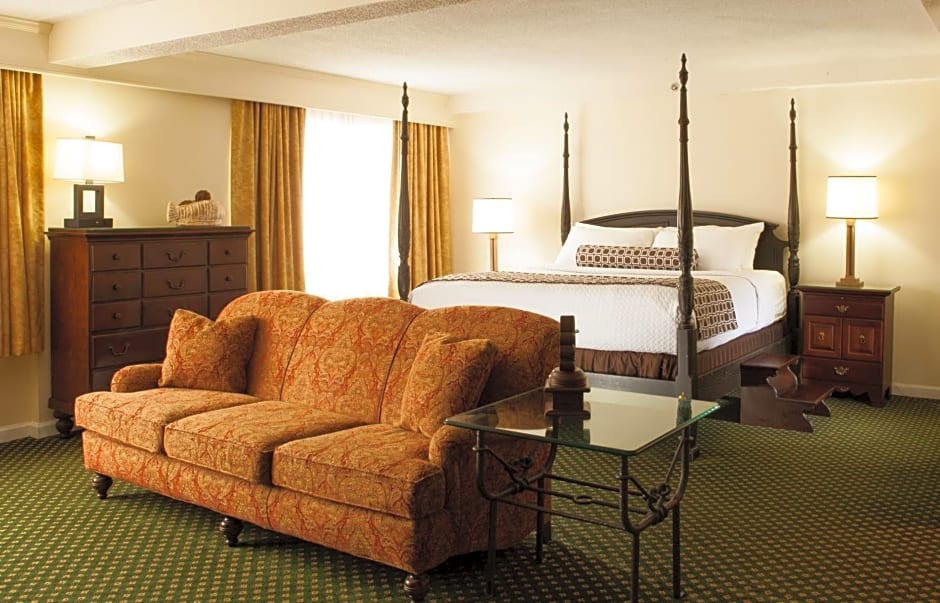 Crowne Plaza Hotel Hickory