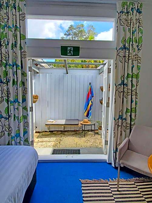 The Old Oak Boutique Hotel