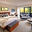 Queenstown Park Boutique Hotel