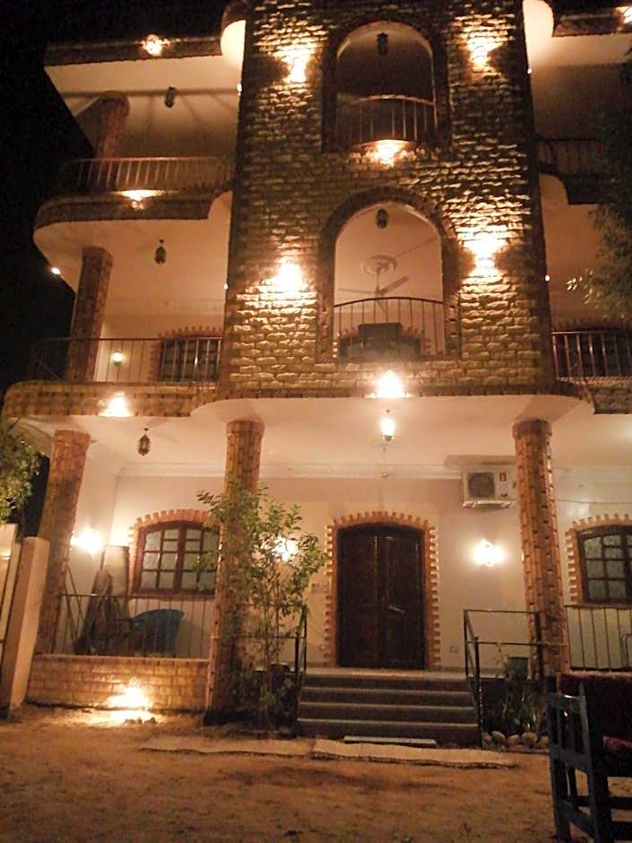 Mama Africa Apts & Studios