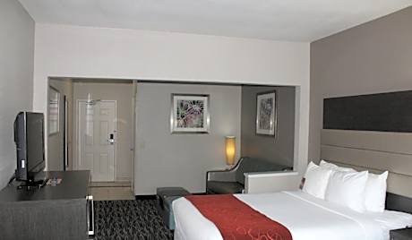 Suite with Two Queen Beds - Accessible/Non-Smoking