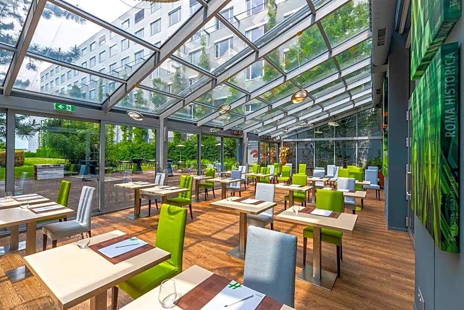 Holiday Inn Prague Congress Centre By IHG