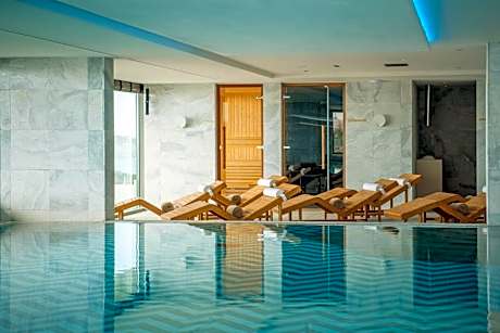 EVOLUTION Cascais-Estoril Hotel