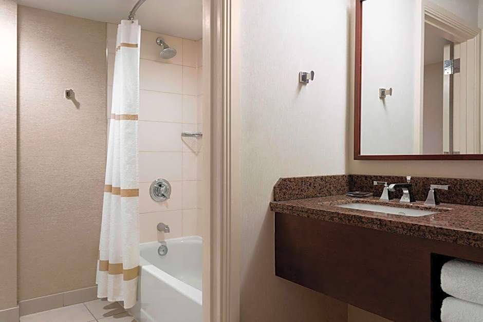 Cleveland Marriott Downtown at Key Tower