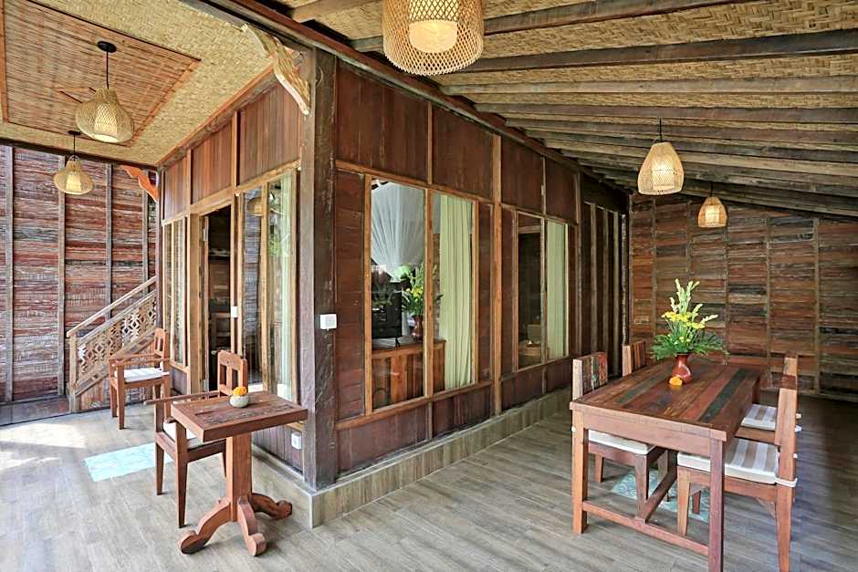 PAWANA VILLAS
