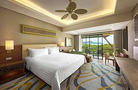 Garden Wing Deluxe Double Room with Sea View