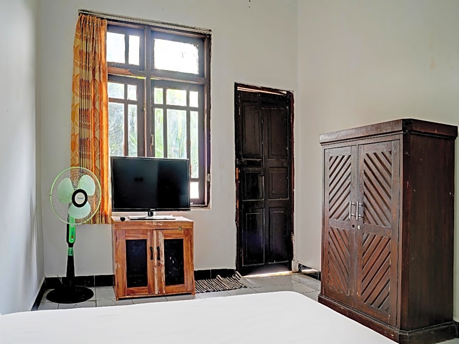 Hotel O Home Stay Syariah Aom Kusman