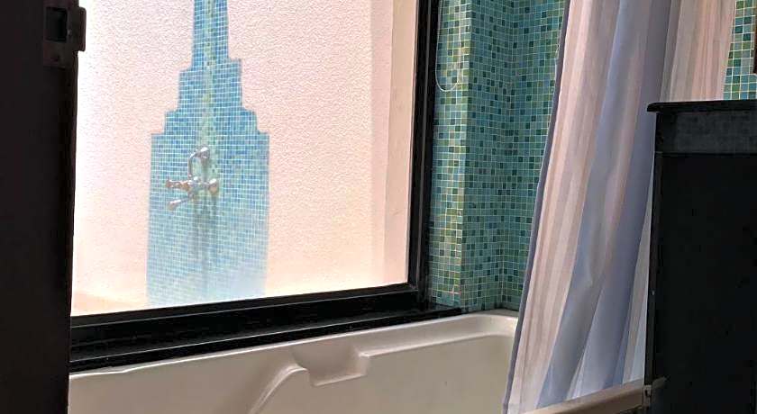 Granpas Inn - Hotel Bougainvillea