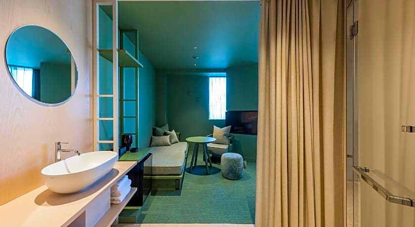 toggle hotel suidobashi TOKYO