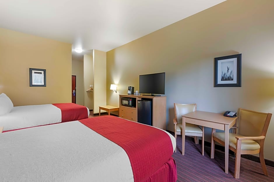 Photo 1 of 5 of 2 Queen Beds, Mobility Accessible