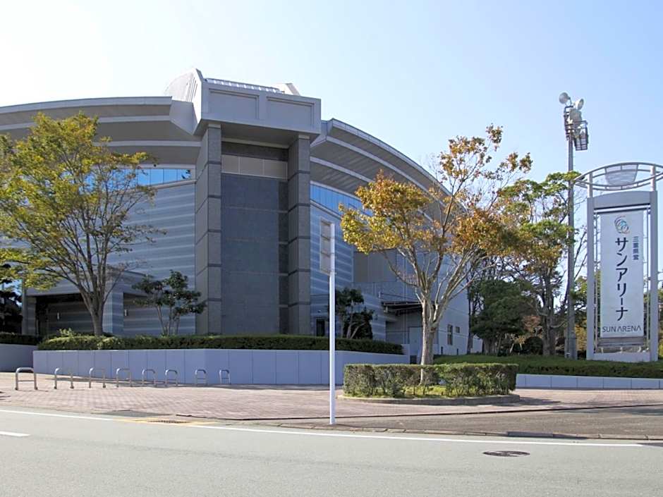 Toyoko Inn Iseshi Eki