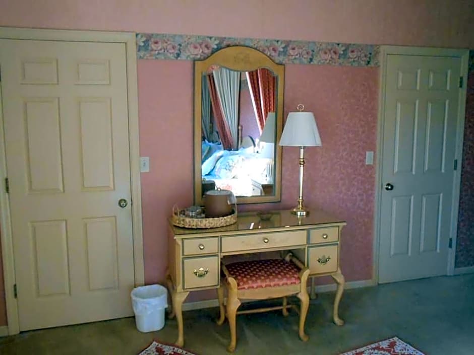 West Ridge Bed and Breakfast, LLC
