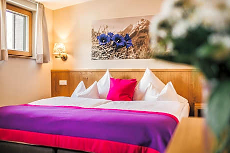Small Double or Twin Room