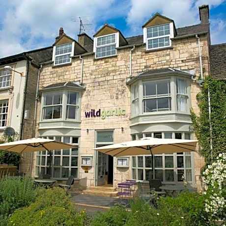 Apartment with Shower