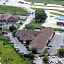 Super 8 by Wyndham Germantown/Milwaukee