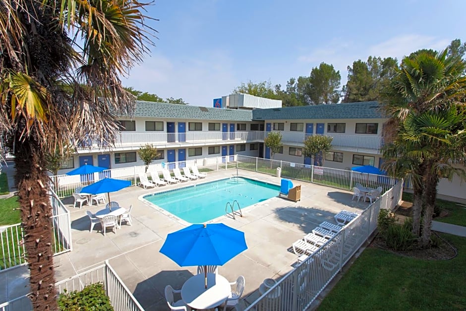 Motel 6 Davis-Near UC Davis