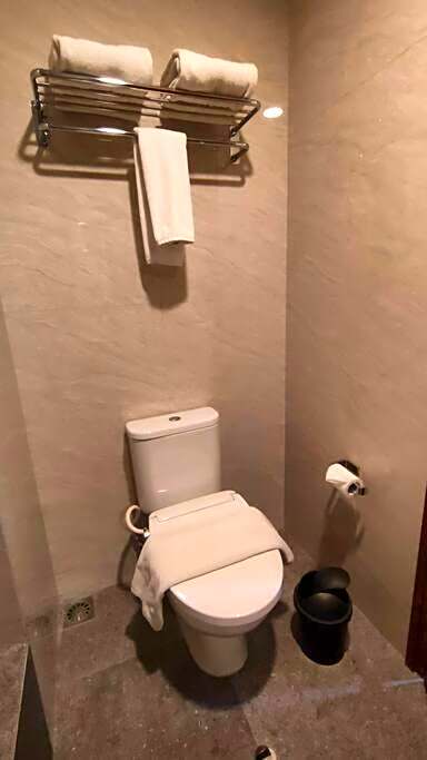 Full Furnished 1Bedroom Apartment Kawana Golf Residence Jababeka