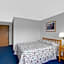 Super 8 by Wyndham Lake George/Warrensburg Area
