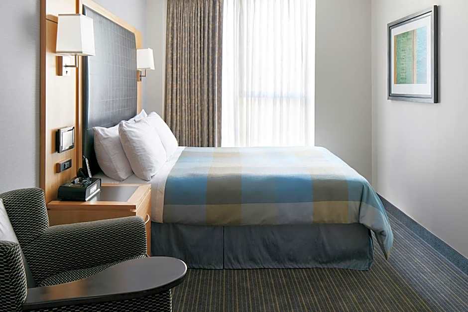 World Center Hotel