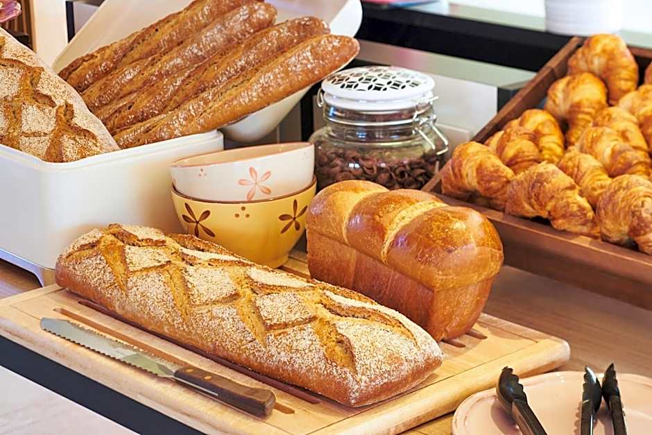 Greet Hotel Versailles - Voisins Le Bretonneux