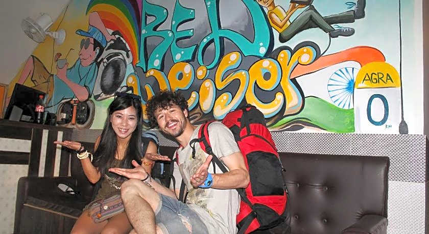 Bedweiser Backpackers Hostel