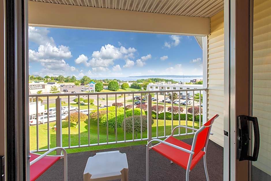 Apple Tree Inn, SureStay Collection by Best Western