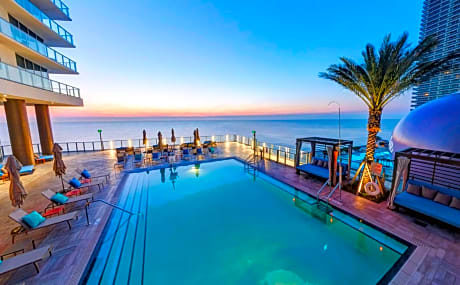 Hyde Beach Resort Rentals