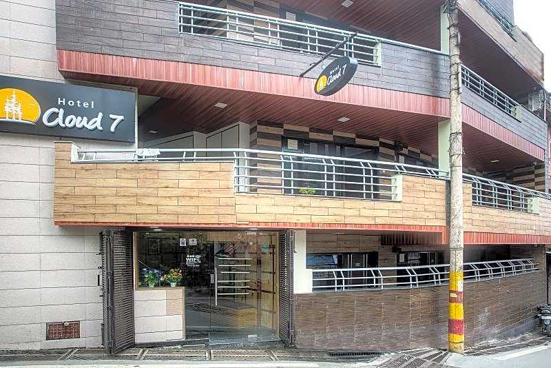 Hotel Cloud7