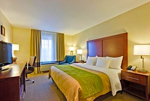 Comfort Inn & Suites Caldwell