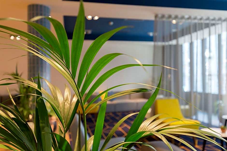 Hampton By Hilton Antwerp Central Station