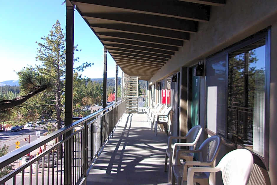 Pepper Tree Inn Tahoe City