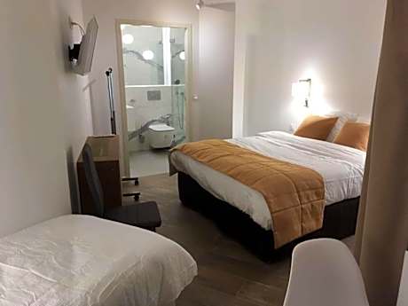 Superior Triple Room