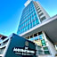 LIC Manhattan View Hotel