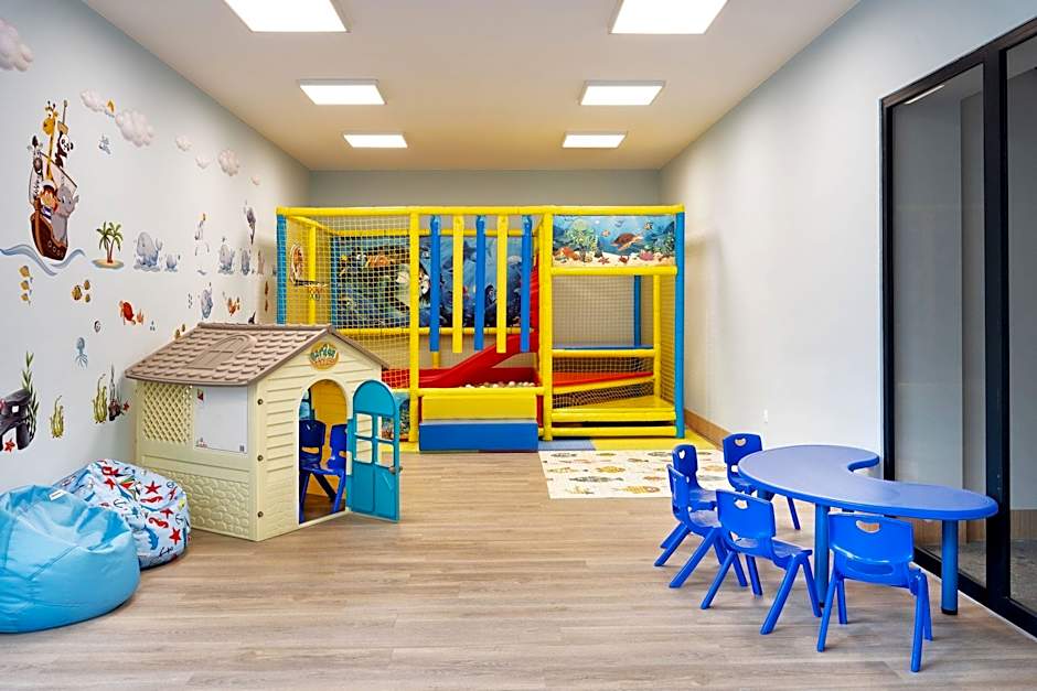 Four Points by Sheraton Sunny Beach