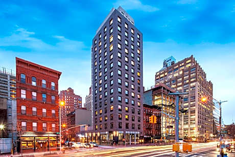 Four Points by Sheraton Manhattan Midtown West