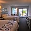 The Ocracoke Harbor Inn