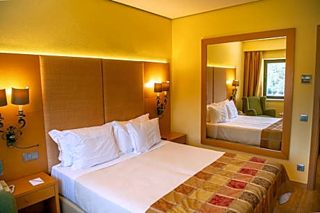 Double Room with Lake View