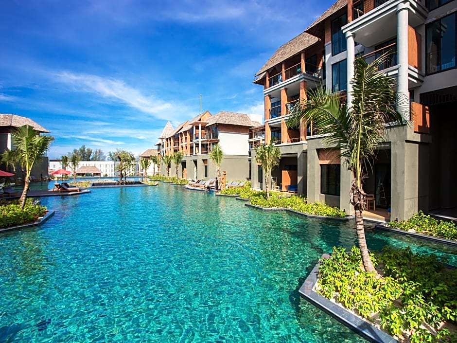 Mai Khao Lak Beach Resort & Spa