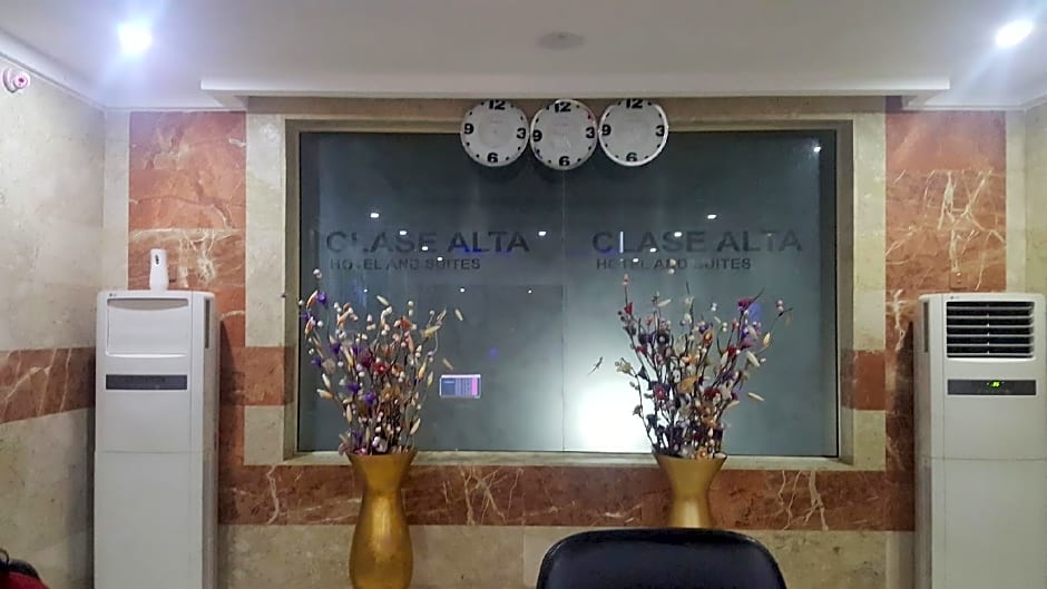 Clase Alta Hotel