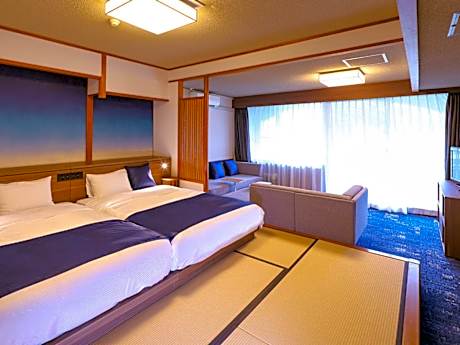 Japanese Western Style Room with Shower - Non-Smoking