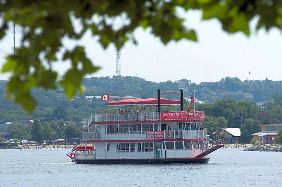 Hampton Inn - Suites by Hilton Barrie Ontario Canada