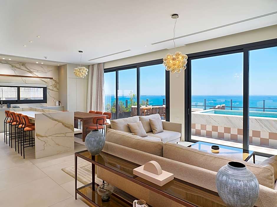 LIV Mackenzie Beach Suites Larnaca