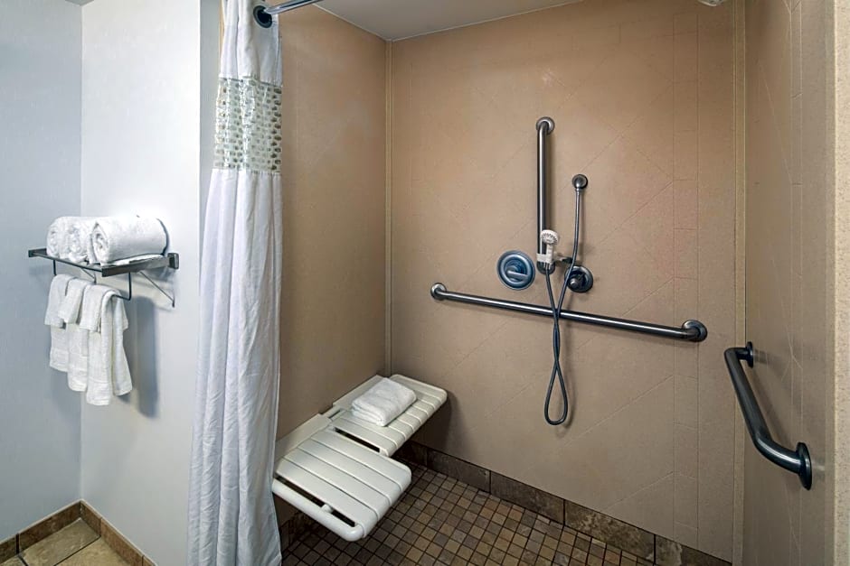 Hampton Inn & Suites Little Rock-Downtown