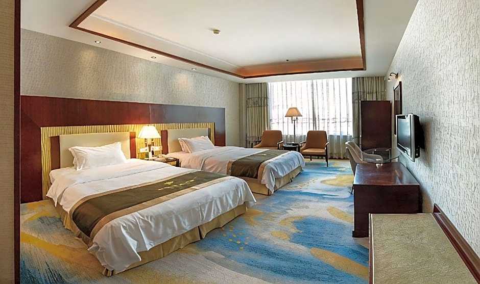 Yijian Holiday Hotel